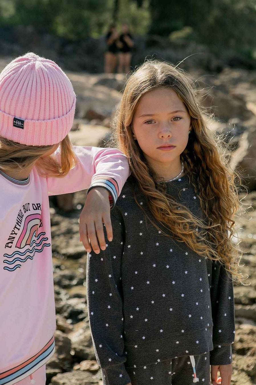 Girls Feather 4 Arrow Pullovers | Star Light Hacci Pullover Black